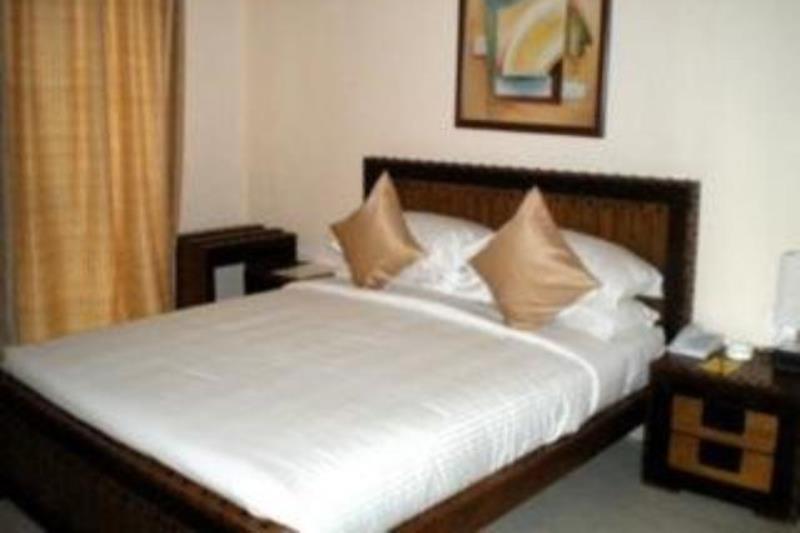 Hotel The Elite Suites Pune Zimmer foto